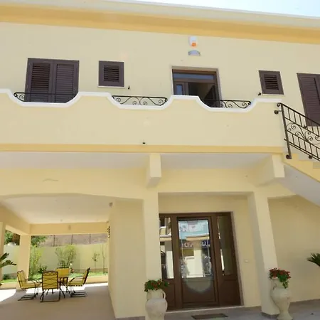 In Πανσιόν 3*